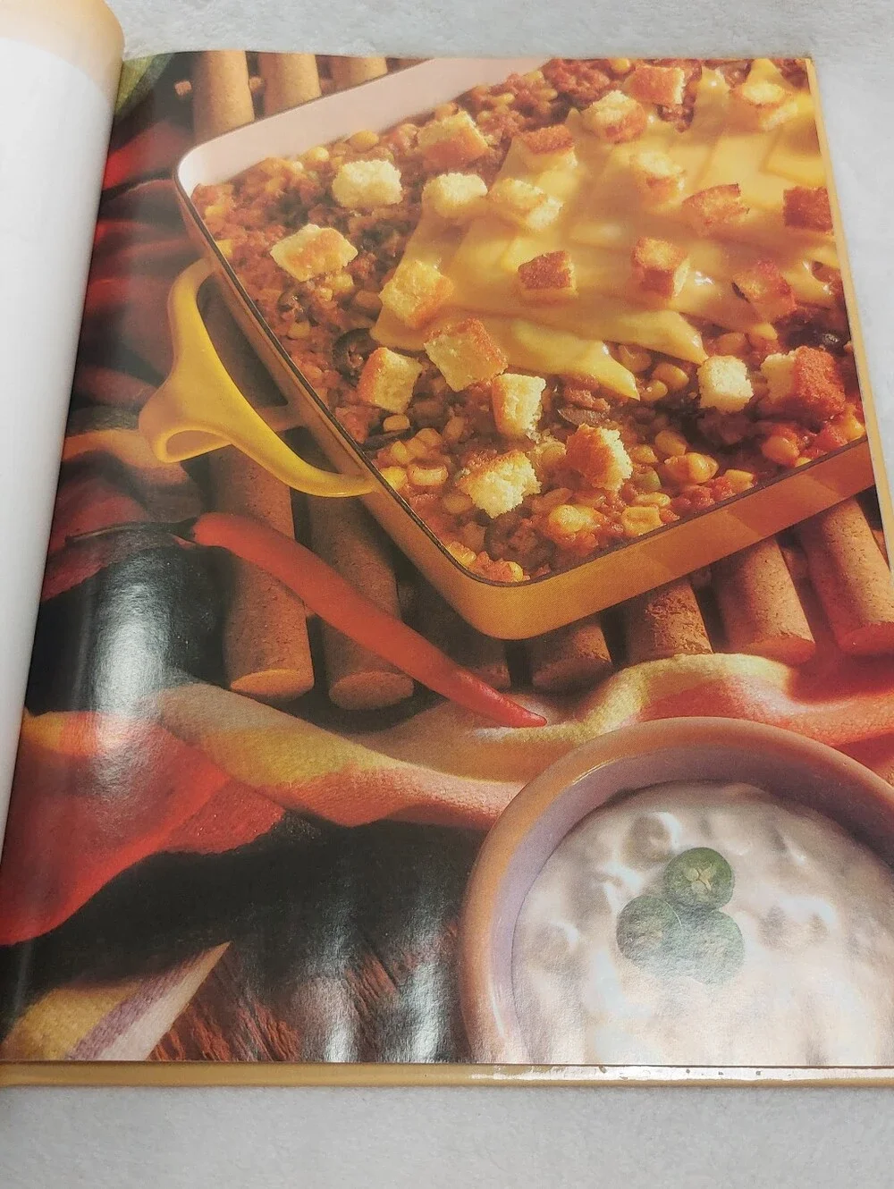 CASSEROLES STEWS SOUPS & MORE FAVORITE ALL TIME RECIPIES 90S HARDCOVER COOKBOOK